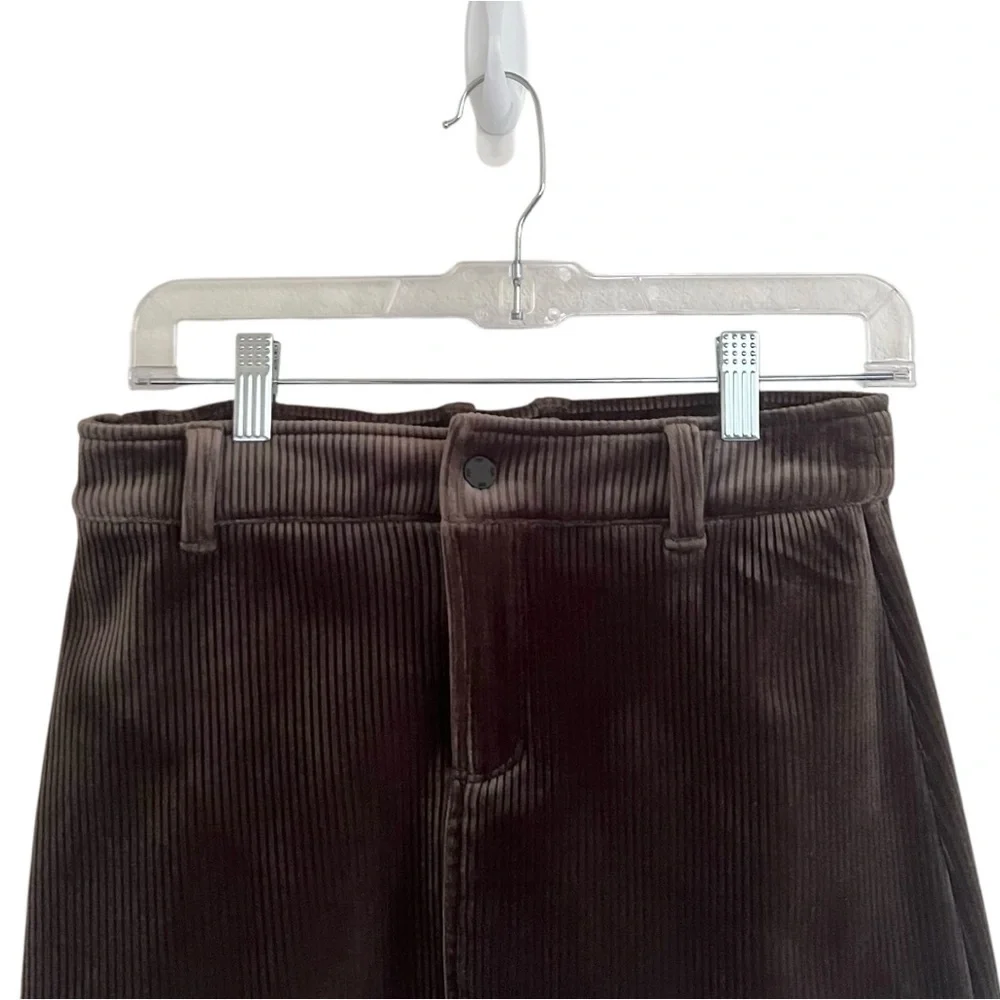 Alo Yoga Ribbed Velour Baller Mini Skirt & Mountain Side Shacket in Macchiato